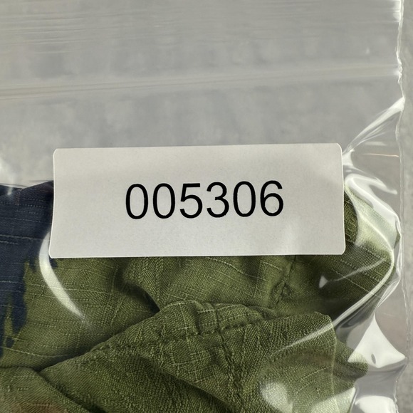 Tommy Bahama Shirt Mens Large Black Silk Hawaiian Floral Banana Button Up - Picture 10 of 10